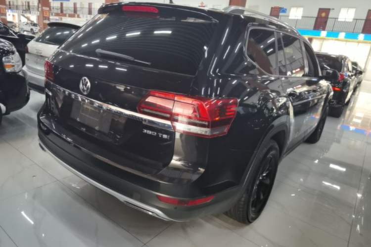 Used Volkswagen Teramont 2020 Revised Version 380TSI Four-Wheel Drive Comfort Edition Rear Right 45 Deg
