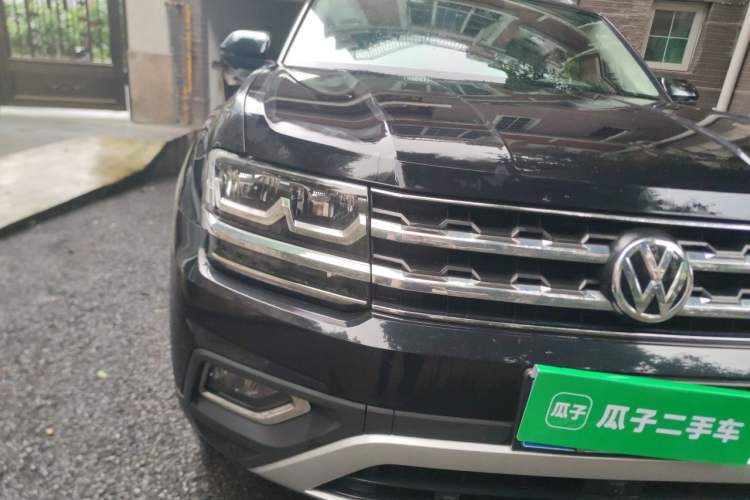 Used Volkswagen Teramont 2020 380TSI Four-Wheel Drive Luxury Version China VI Standard Right Front Headlight