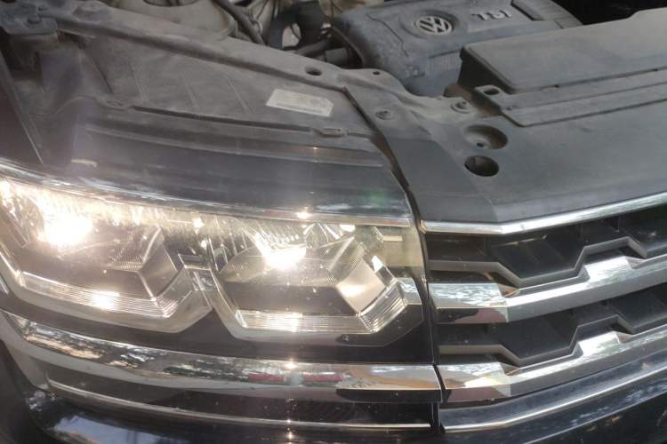 Used Volkswagen Teramont 2020 380TSI Four-Wheel Drive Luxury Version China VI Standard Right Front Headlight