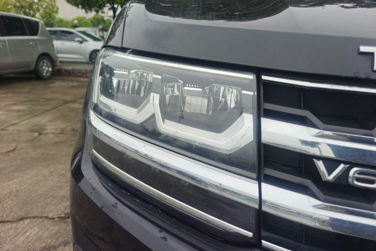 Used Volkswagen Teramont 2020 530 V6 Four-Wheel Drive Luxury Version China VI Standard Right Front Headlight