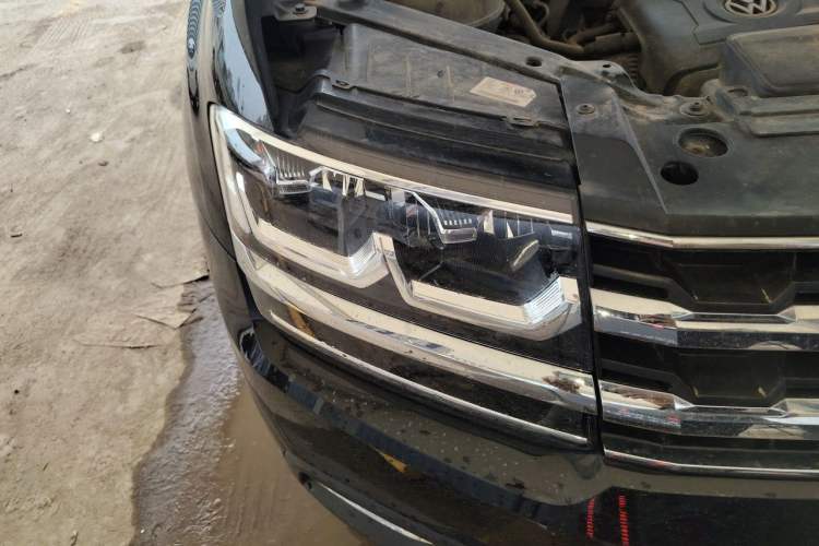 Used Volkswagen Teramont 2020 380TSI Four-Wheel Drive Luxury Version China VI Standard Right Front Headlight