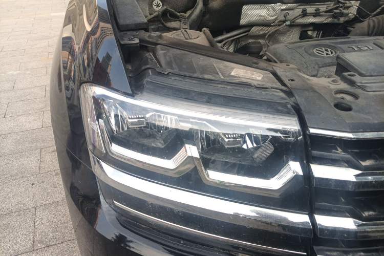 Used Volkswagen Teramont 2020 380TSI Four-Wheel Drive Luxury Version China VI Standard Right Front Headlight