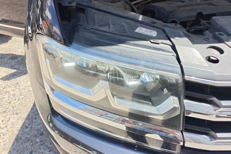 Used Volkswagen Teramont 2020 380TSI Four-Wheel Drive Luxury Version China VI Standard Right Front Headlight