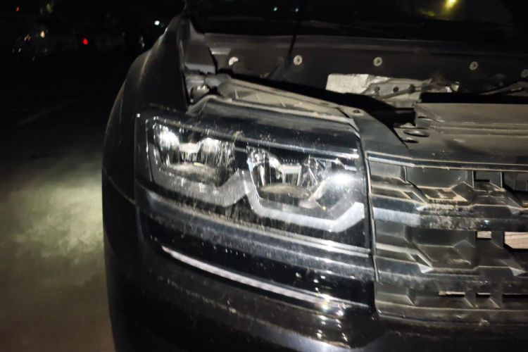 Used Volkswagen Teramont 2020 330TSI Two-Wheel-Drive Luxury Edition China VI Standard Right Front Headlight
