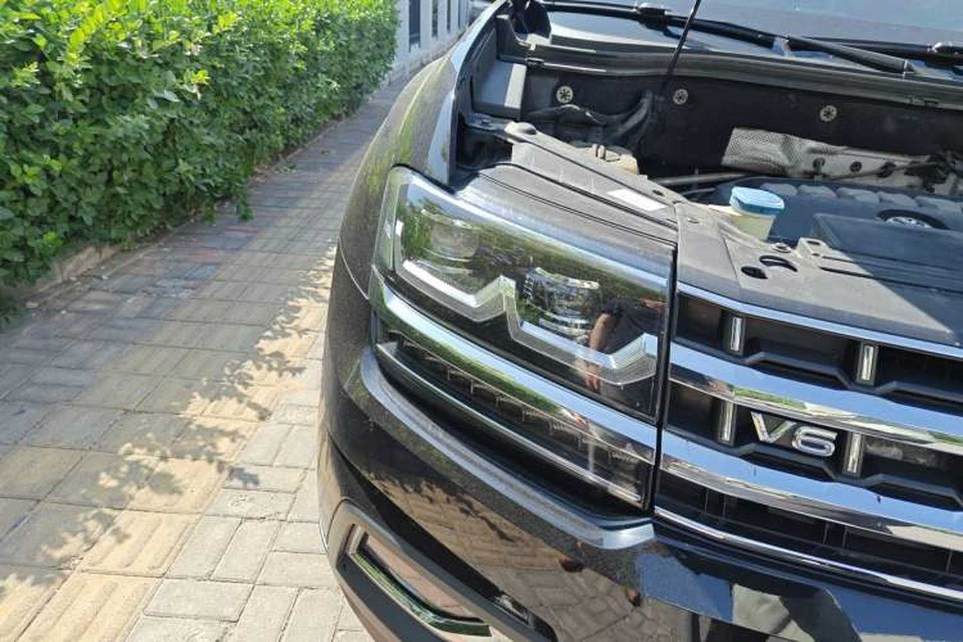 Used Volkswagen Teramont 2020 Revised Version 530 V6 Four-Wheel Drive Flagship Edition Right Front Headlight