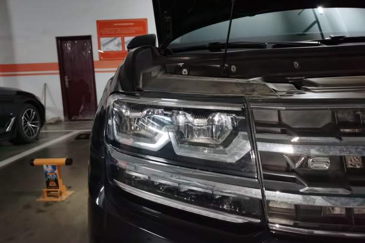 Used Volkswagen Teramont 2020 380TSI Four-Wheel Drive Luxury Version China VI Standard Right Front Headlight
