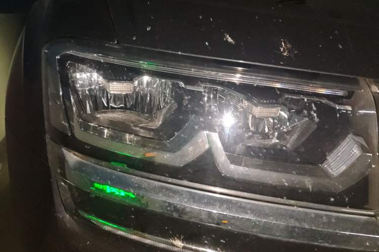 Used Volkswagen Teramont 2020 330TSI Two-Wheel-Drive Luxury Edition China VI Standard Right Front Headlight