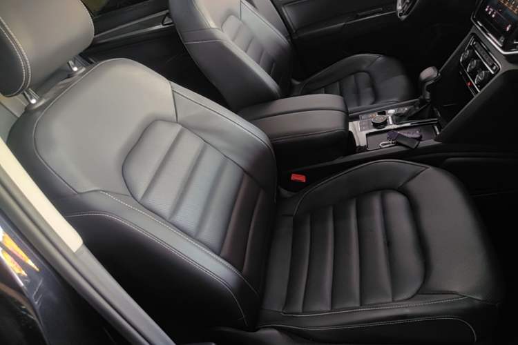 Used Volkswagen Teramont 2020 380TSI Four-Wheel Drive Luxury Version China VI Standard Right Front Seat
