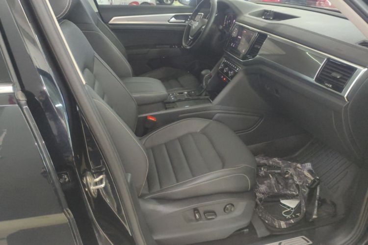 Used Volkswagen Teramont 2020 330TSI Two-Wheel-Drive Luxury Edition China VI Standard Right Front Seat