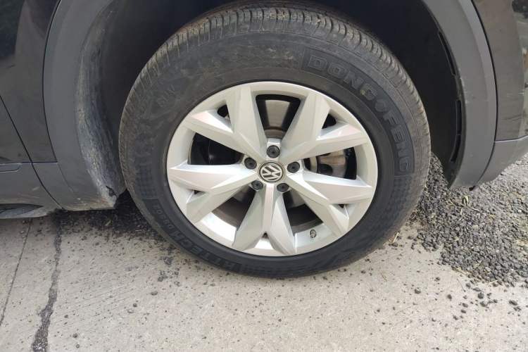 Used Volkswagen Teramont 2020 380TSI Four-Wheel Drive Comfort Edition China VI Standard Right Front Wheel Hub