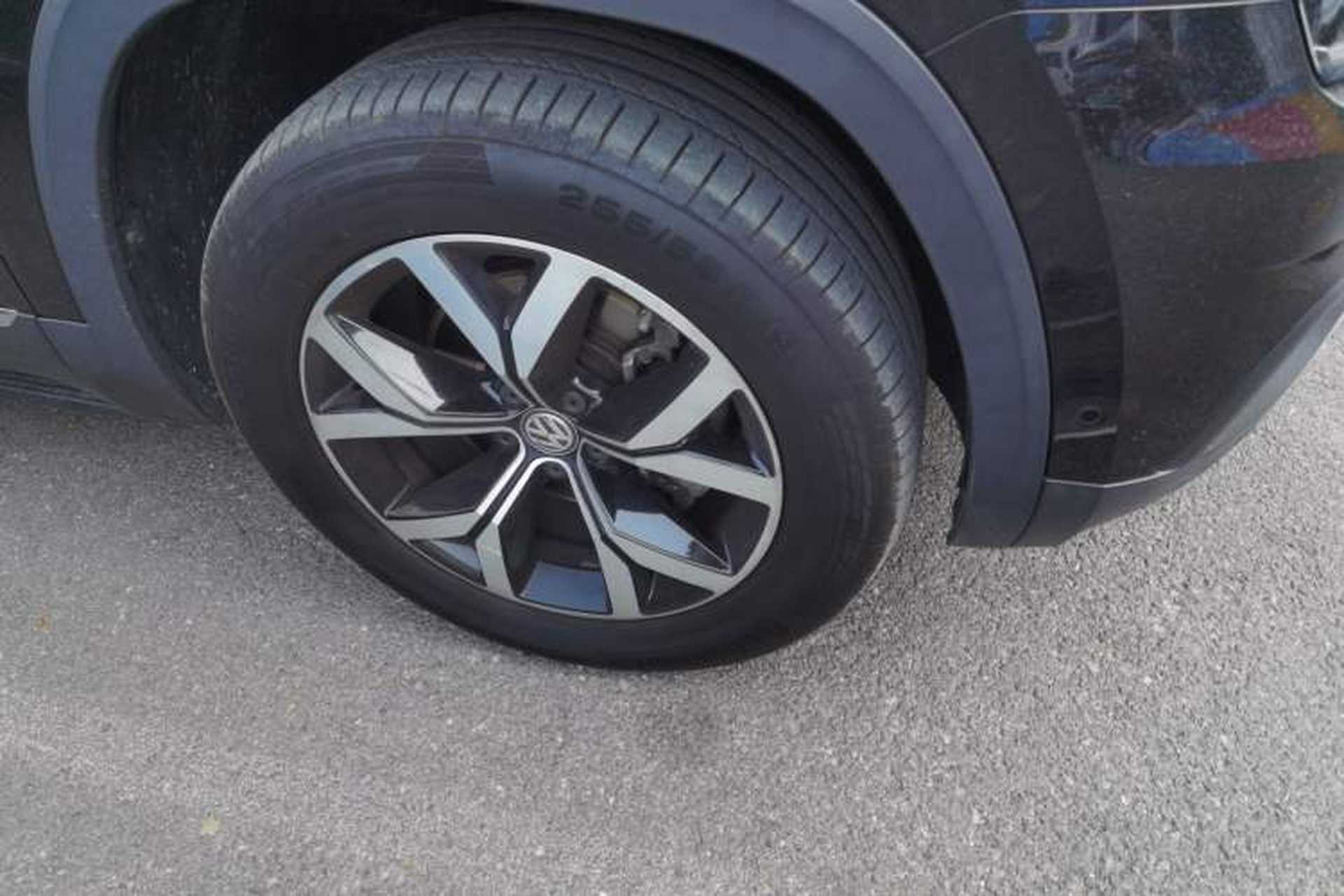 Used Volkswagen Teramont 2020 380TSI Four-Wheel Drive Luxury Version China VI Standard Right Front Wheel Hub