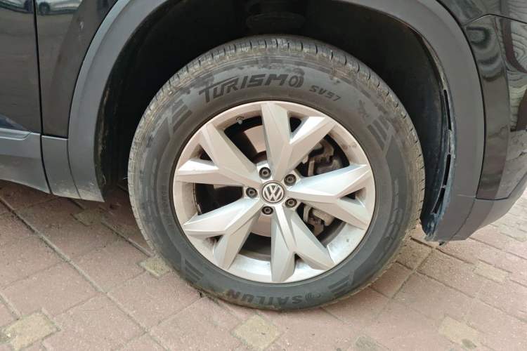 Used Volkswagen Teramont 2020 380TSI Four-Wheel Drive Comfort Edition China VI Standard Right Front Wheel Hub