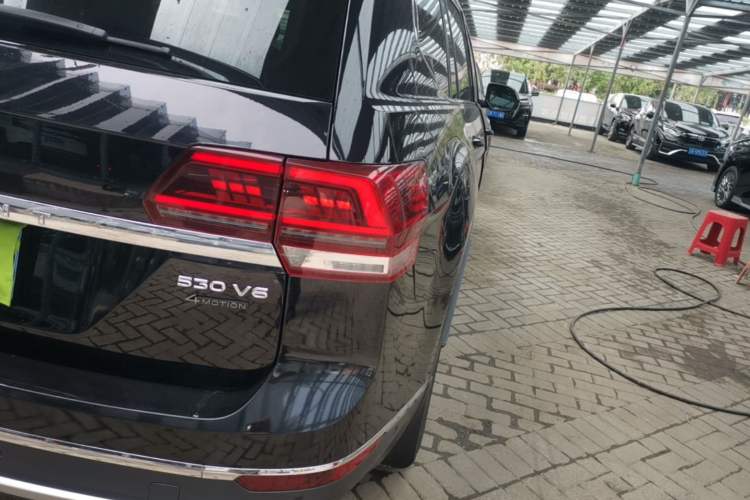 Used Volkswagen Teramont 2020 530 V6 Four-Wheel Drive Luxury Edition China V Standard Right Rear Taillight