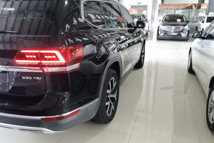 Used Volkswagen Teramont 2020 330TSI Two-Wheel-Drive Luxury Edition China VI Standard Right Rear Taillight