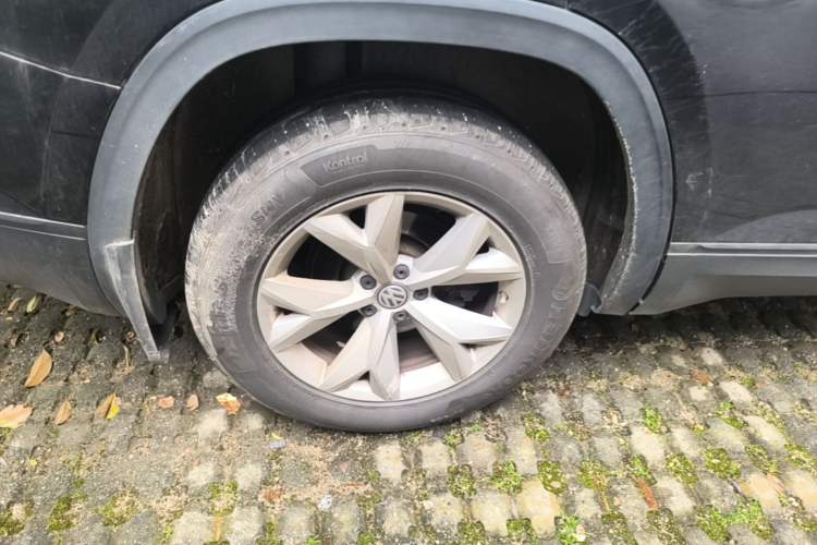 Used Volkswagen Teramont 2020 380TSI Four-Wheel Drive Comfort Edition China VI Standard Right Rear Wheel Hub