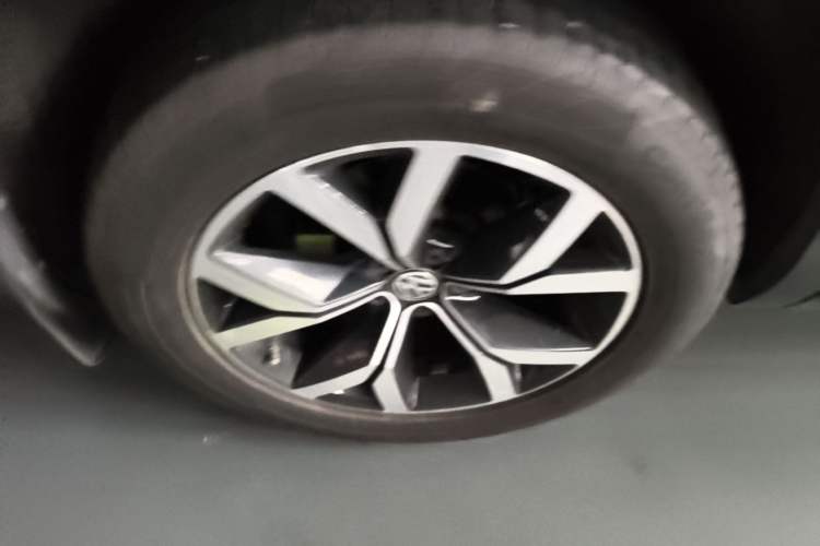 Used Volkswagen Teramont 2020 330TSI Two-Wheel-Drive Luxury Edition China VI Standard Right Rear Wheel Hub