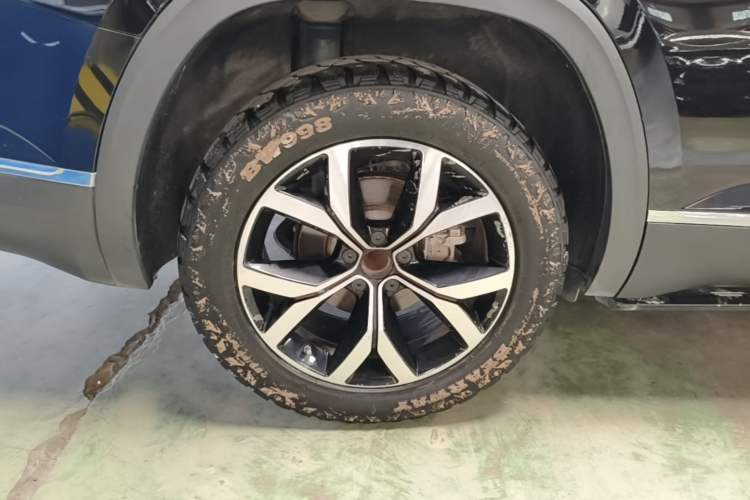 Used Volkswagen Teramont 2020 330TSI Two-Wheel-Drive Luxury Edition China VI Standard Right Rear Wheel Hub