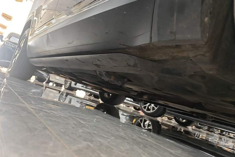 Used Volkswagen Teramont 2020 380TSI Four-Wheel Drive Luxury Version China VI Standard Right Side Sill