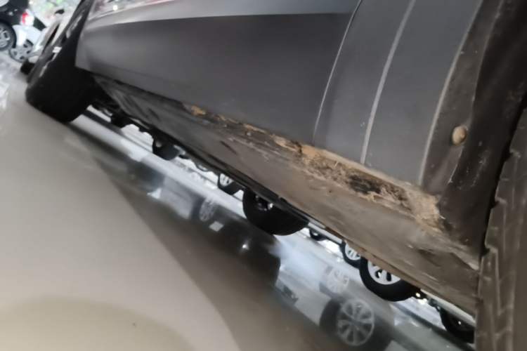 Used Volkswagen Teramont 2020 330TSI Two-Wheel-Drive Luxury Edition China VI Standard Right Side Sill