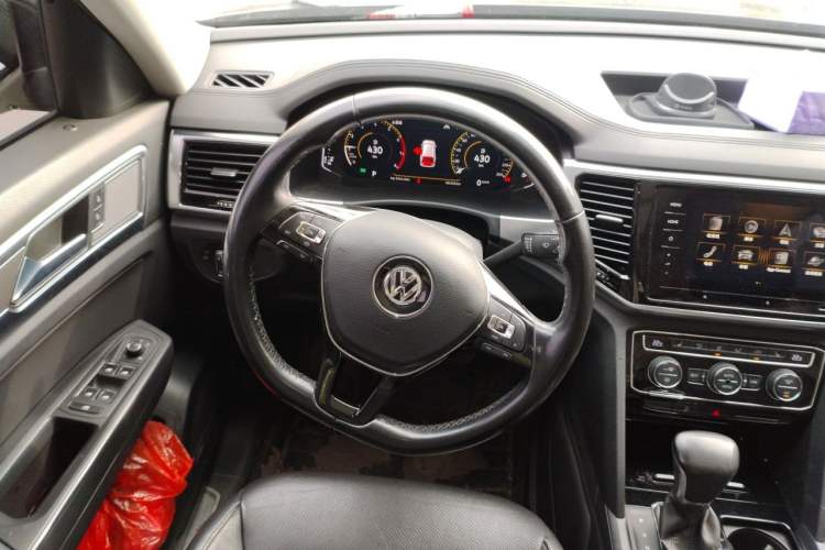 Used Volkswagen Teramont 2020 380TSI Four-Wheel Drive Luxury Version China VI Standard Steering Wheel
