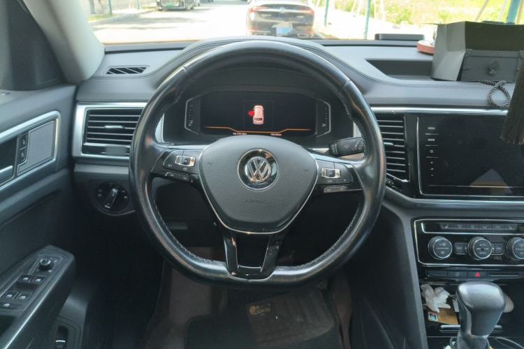 Used Volkswagen Teramont 2020 380TSI Four-Wheel Drive Luxury Version China VI Standard Steering Wheel