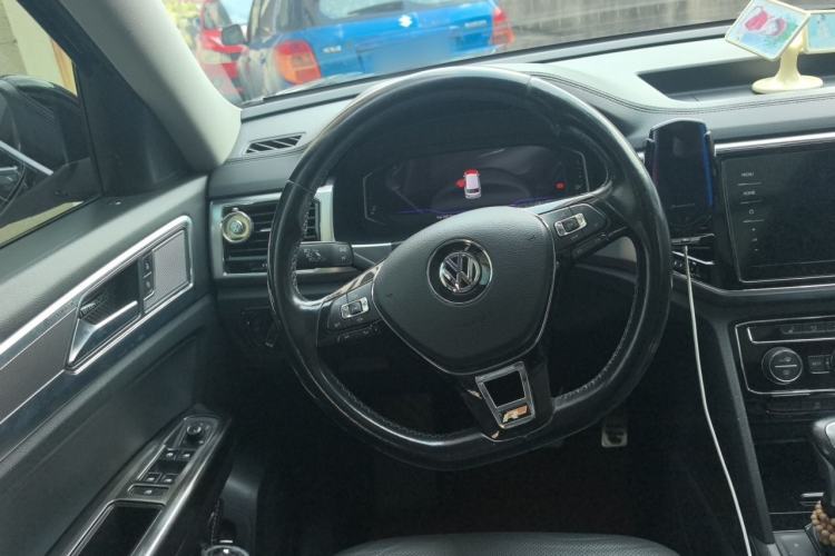 Used Volkswagen Teramont 2020 380TSI Four-Wheel Drive Luxury Version China VI Standard Steering Wheel