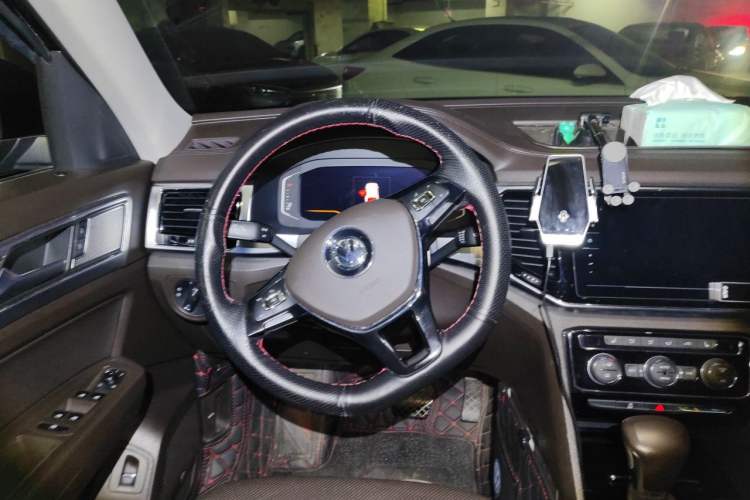 Used Volkswagen Teramont 2020 380TSI Four-Wheel Drive Luxury Version China VI Standard Steering Wheel