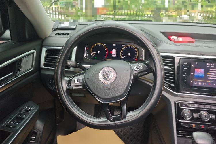 Used Volkswagen Teramont 2020 330TSI Two-Wheel-Drive Luxury Edition China V Standard Steering Wheel