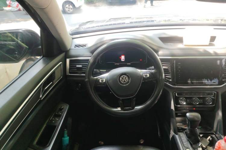 Used Volkswagen Teramont 2020 380TSI Four-Wheel Drive Luxury Version China VI Standard Steering Wheel