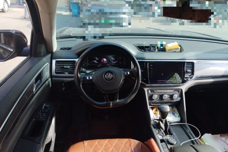 Used Volkswagen Teramont 2020 Revised Version 380TSI Four-Wheel Drive Luxury Edition Steering Wheel
