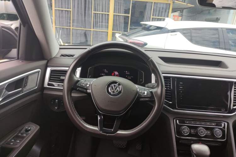 Used Volkswagen Teramont 2020 380TSI Four-Wheel Drive Luxury Version China VI Standard Steering Wheel