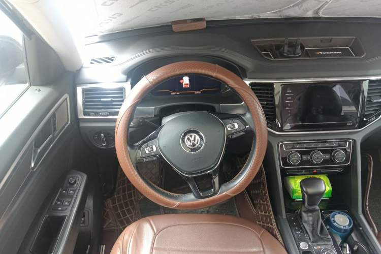 Used Volkswagen Teramont 2020 380TSI Four-Wheel Drive Luxury Version China VI Standard Steering Wheel