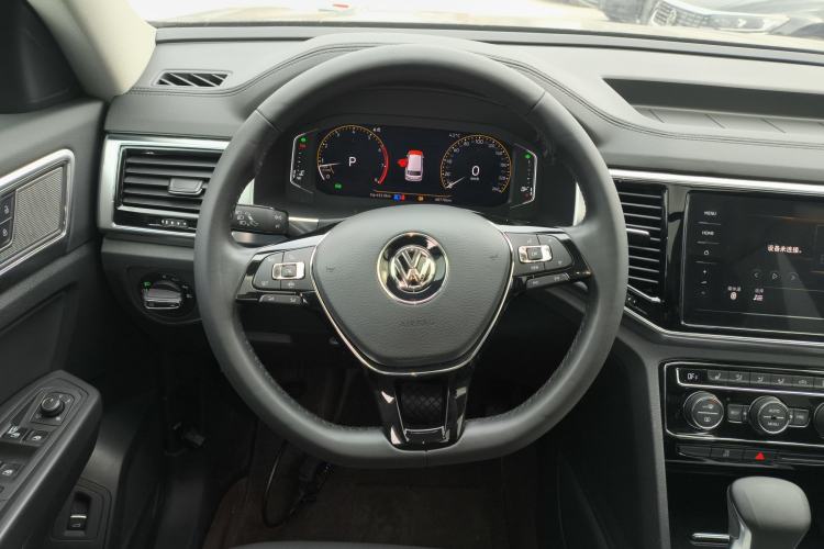 Used Volkswagen Teramont 2020 330TSI Two-Wheel-Drive Luxury Edition China VI Standard Steering Wheel