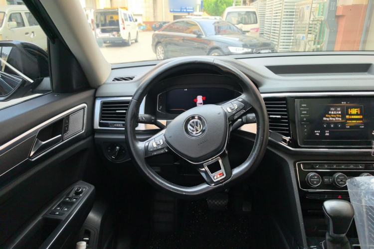 Used Volkswagen Teramont 2020 380TSI Four-Wheel Drive Luxury Version China VI Standard Steering Wheel