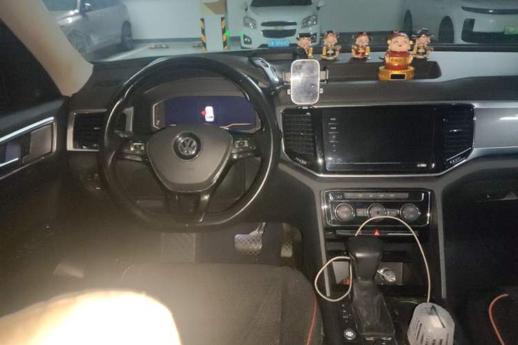 Used Volkswagen Teramont 2020 380TSI Four-Wheel Drive Comfort Edition China VI Standard Steering Wheel