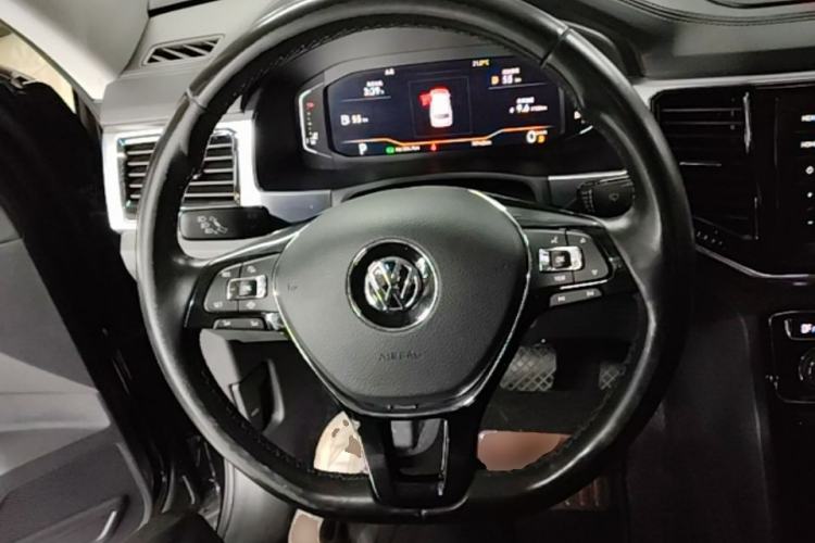Used Volkswagen Teramont 2020 330TSI Two-Wheel-Drive Luxury Edition China VI Standard Steering Wheel