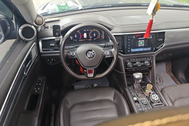 Used Volkswagen Teramont 2020 Revised Version 380TSI Four-Wheel Drive Luxury Edition Steering Wheel