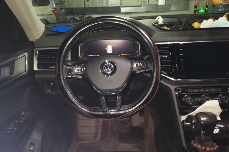 Used Volkswagen Teramont 2020 380TSI Four-Wheel Drive Comfort Edition China V Standard Steering Wheel