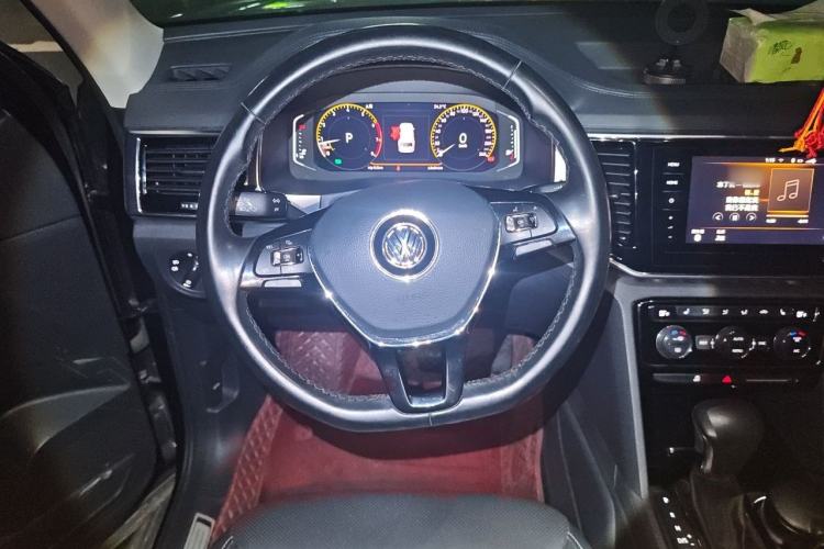 Used Volkswagen Teramont 2020 330TSI Two-Wheel-Drive Luxury Edition China VI Standard Steering Wheel