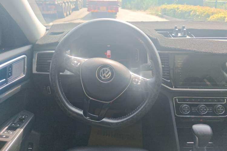 Used Volkswagen Teramont 2020 380TSI Four-Wheel Drive Luxury Version China VI Standard Steering Wheel