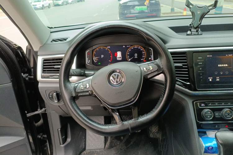 Used Volkswagen Teramont 2020 380TSI Four-Wheel Drive Luxury Version China VI Standard Steering Wheel