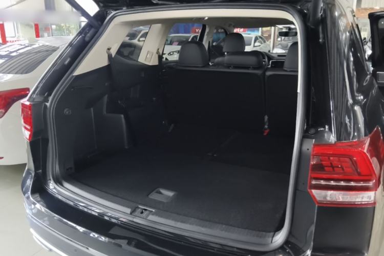 Used Volkswagen Teramont 2020 330TSI Two-Wheel-Drive Luxury Edition China VI Standard Trunk