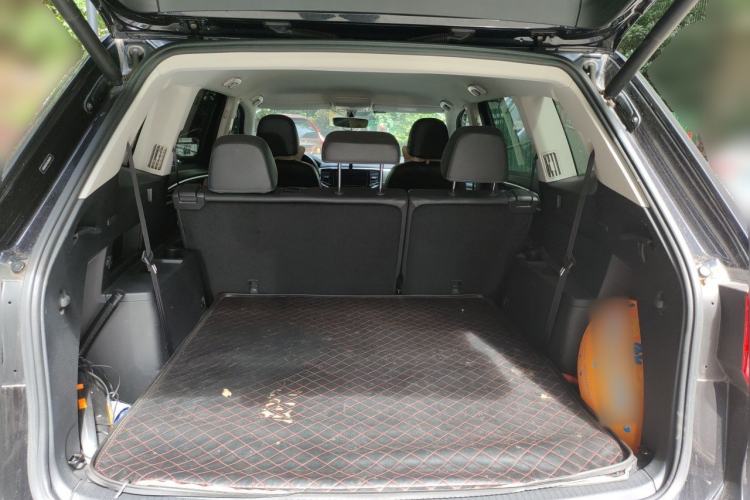 Used Volkswagen Teramont 2020 Revised Version 380TSI Four-Wheel Drive Comfort Edition Trunk