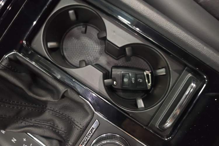 Used Volkswagen Teramont 2020 Revised Version 380TSI Four-Wheel Drive Comfort Edition Vehicle Key