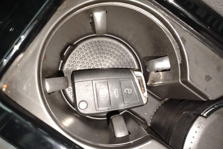 Used Volkswagen Teramont 2020 Revised Version 380TSI Four-Wheel Drive Comfort Edition Vehicle Key