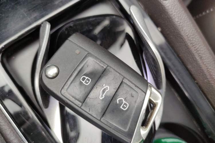 Used Volkswagen Teramont 2020 380TSI Four-Wheel Drive Luxury Version China VI Standard Vehicle Key