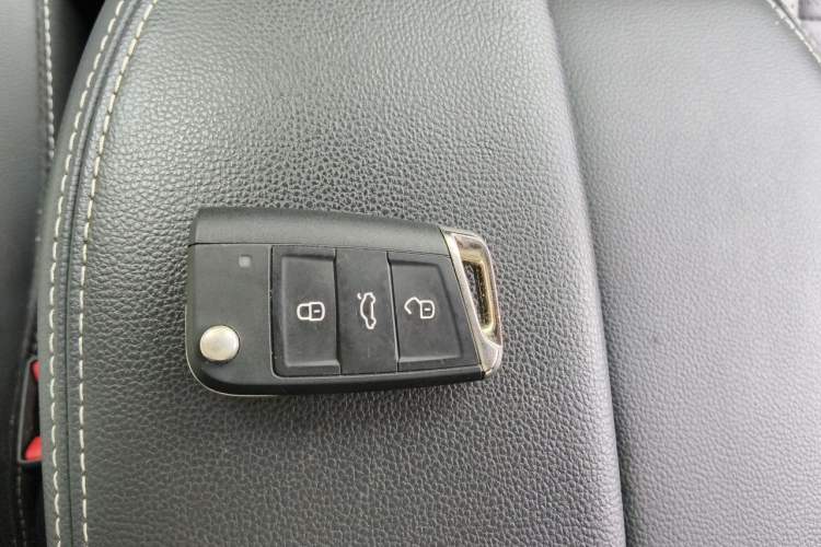 Used Volkswagen Teramont 2020 380TSI Four-Wheel Drive Luxury Version China VI Standard Vehicle Key