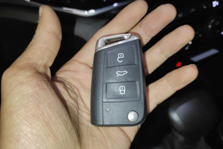 Used Volkswagen Teramont 2020 380TSI Four-Wheel Drive Luxury Version China VI Standard Vehicle Key
