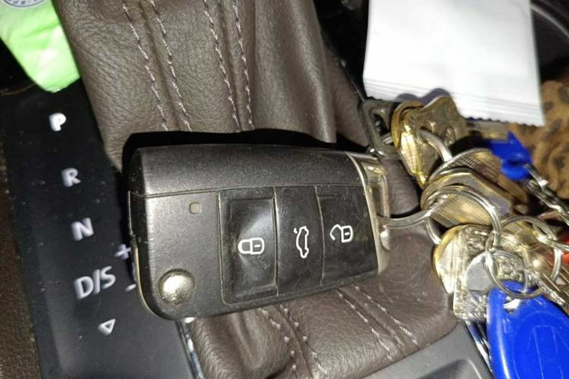 Used Volkswagen Teramont 2020 330TSI Two-Wheel-Drive Luxury Edition China VI Standard Vehicle Key