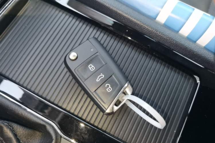 Used Volkswagen Teramont 2020 380TSI Four-Wheel Drive Luxury Version China VI Standard Vehicle Key